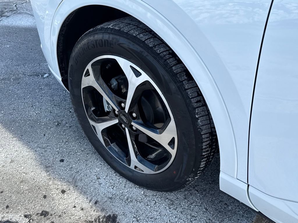 Certified 2023 Ford Escape ST-Line Select w/ Tech Pack #2 image 14