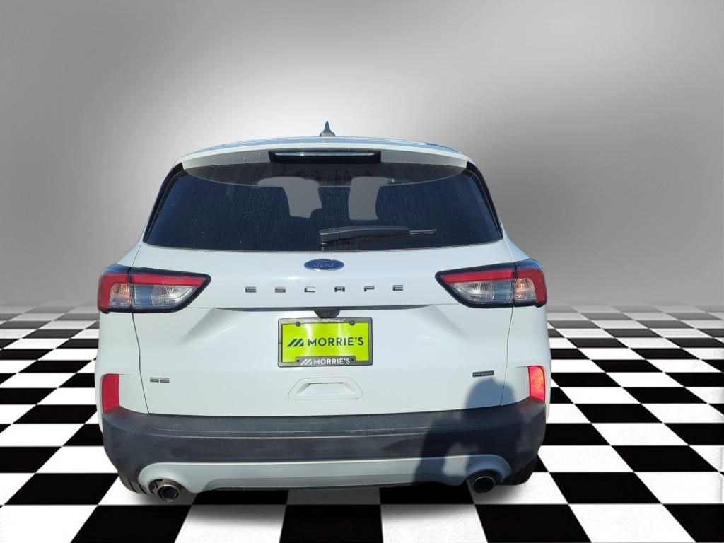 Used 2022 Ford Escape SE image 11