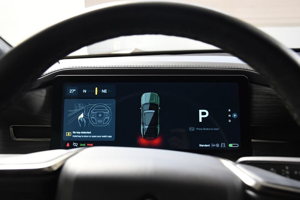 Used 2023 Rivian R1S Adventure AWD/4WD image 30