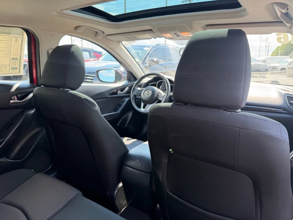 Used 2016 MAZDA MAZDA3 i Touring FWD image 22