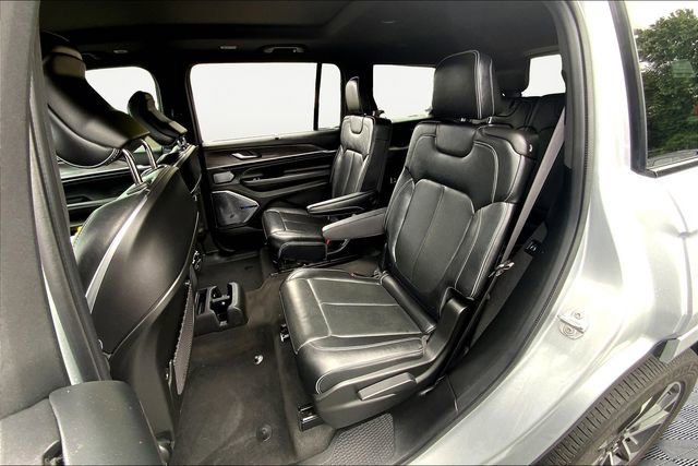 Used 2022 Jeep Grand Cherokee L Overland w/ Luxury Tech Group IV image 20