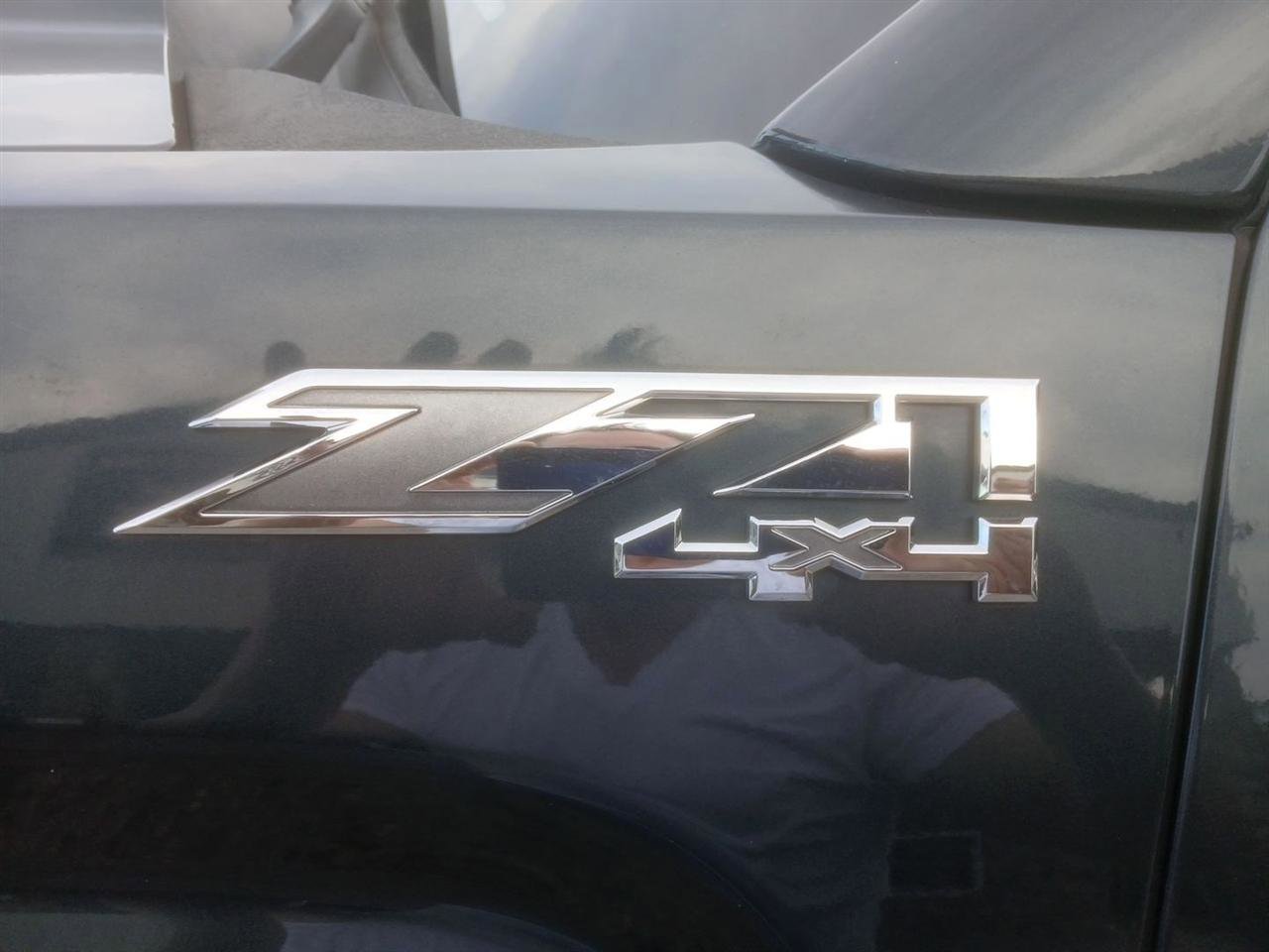 Used 2017 GMC Sierra 1500 SLT w/ SLT Premium Package image 36