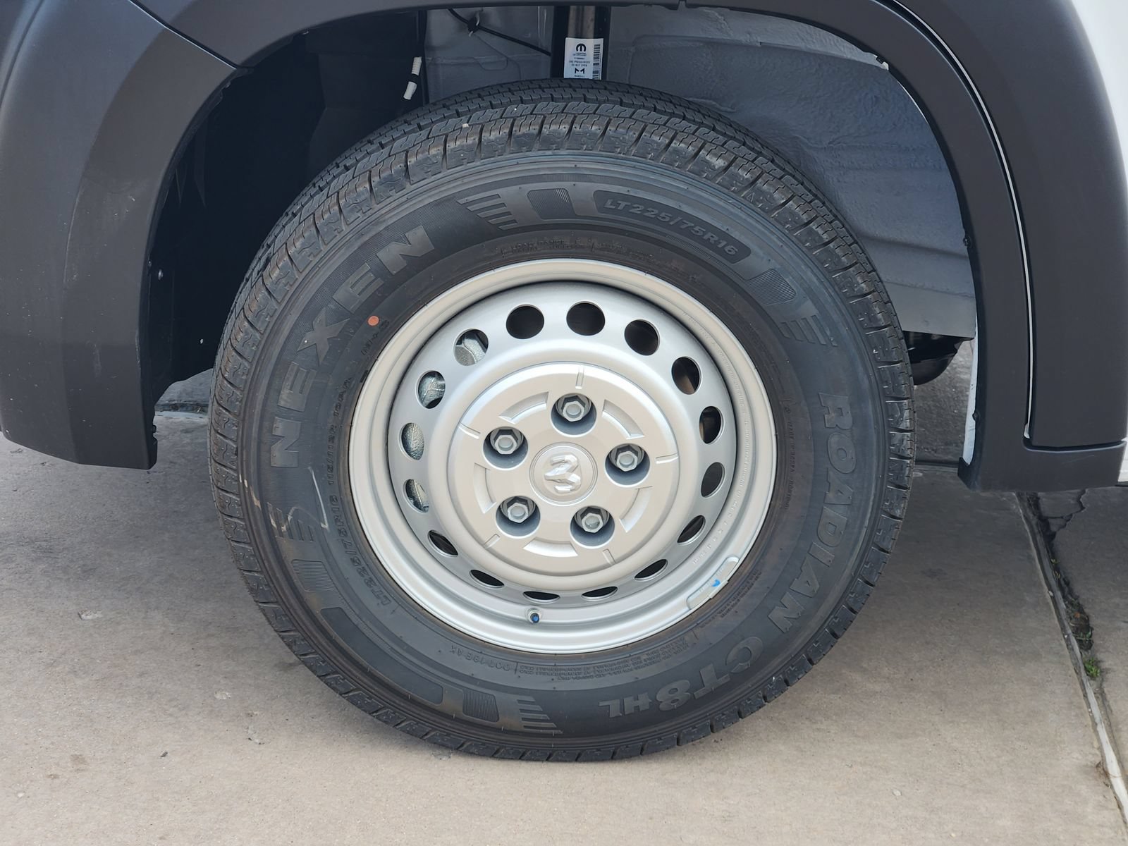 New 2026 RAM ProMaster 2500 w/ Convenience Group FWD image 12