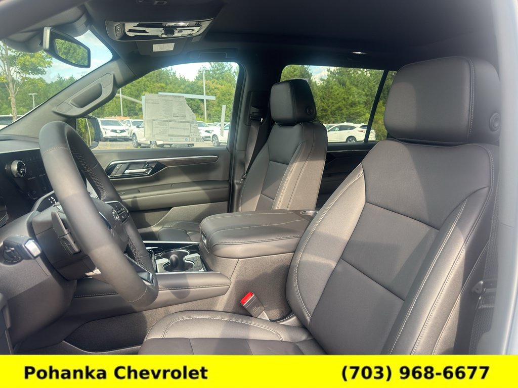 New 2026 Chevrolet Suburban Z71 w/ Comfort Package AWD/4WD image 24