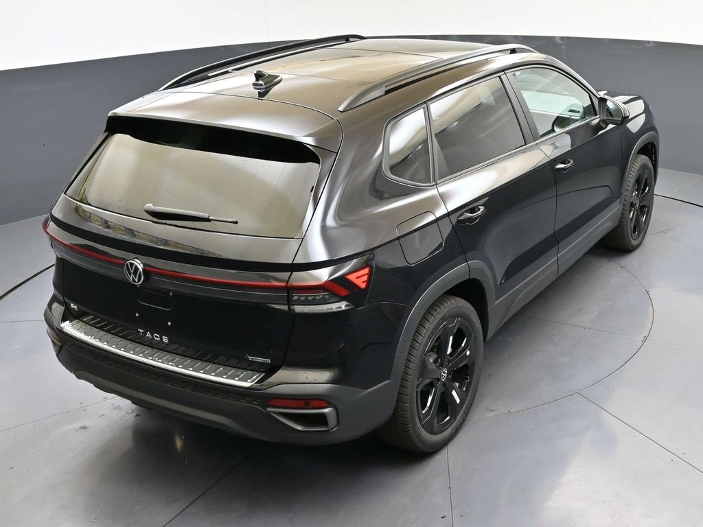 New 2025 Volkswagen Taos SE image 48