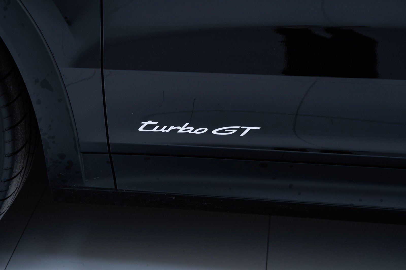 New 2026 Porsche Cayenne Turbo GT image 13