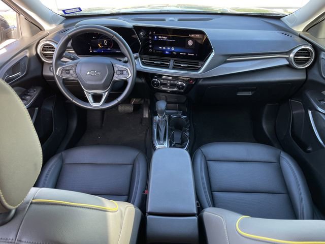 Used 2025 Chevrolet Trax ACTIV w/ Driver Confidence Package image 10