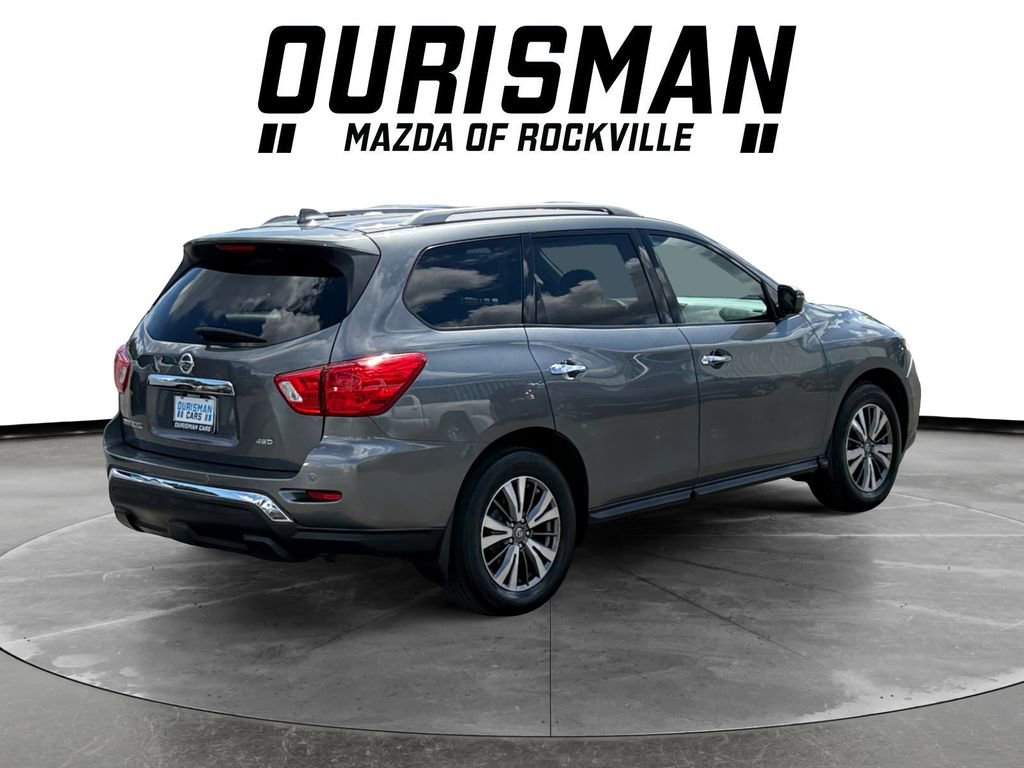 Used 2019 Nissan Pathfinder S image 6