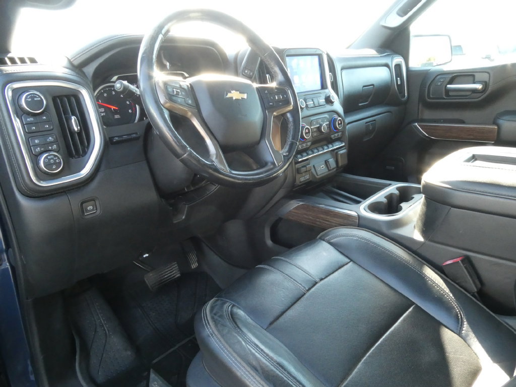 Used 2021 Chevrolet Silverado 1500 High Country w/ Technology Package AWD/4WD image 23
