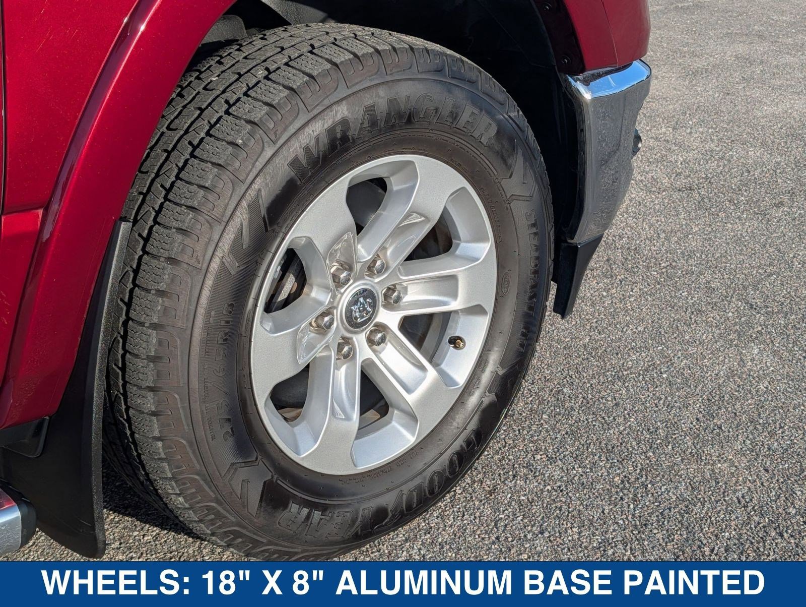 Used 2022 RAM 1500 Laramie AWD/4WD image 12