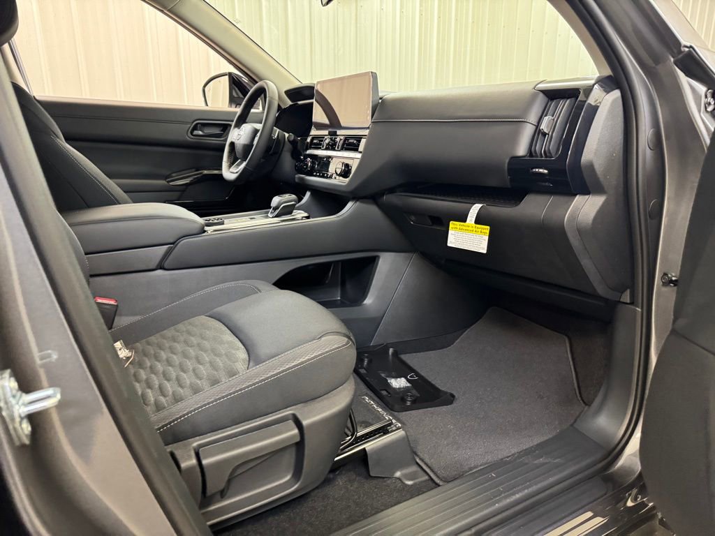 New 2026 Nissan Pathfinder SV image 26