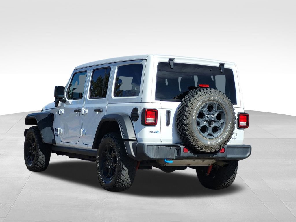 Used 2023 Jeep Wrangler Unlimited w/ Sun & Screen Package image 5