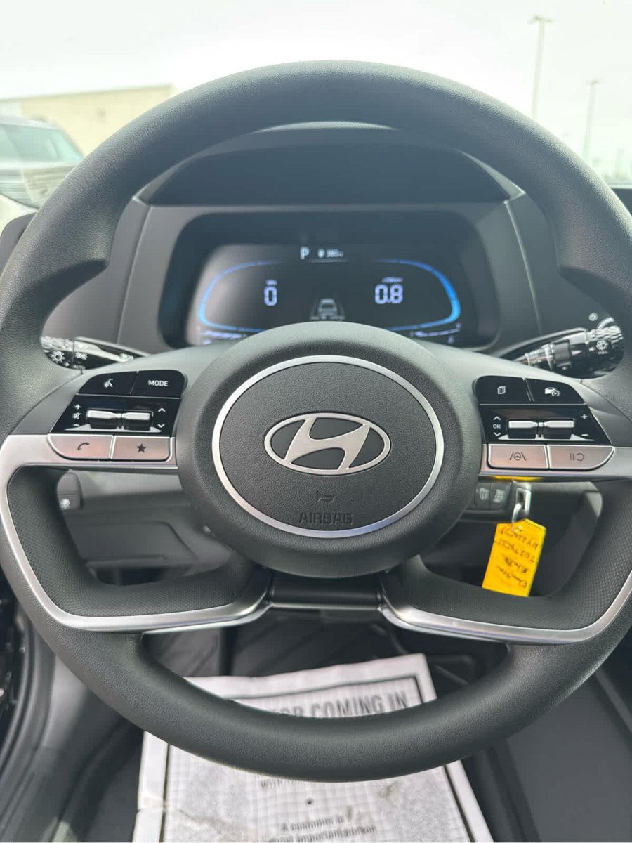 New 2026 Hyundai Elantra SE FWD image 33