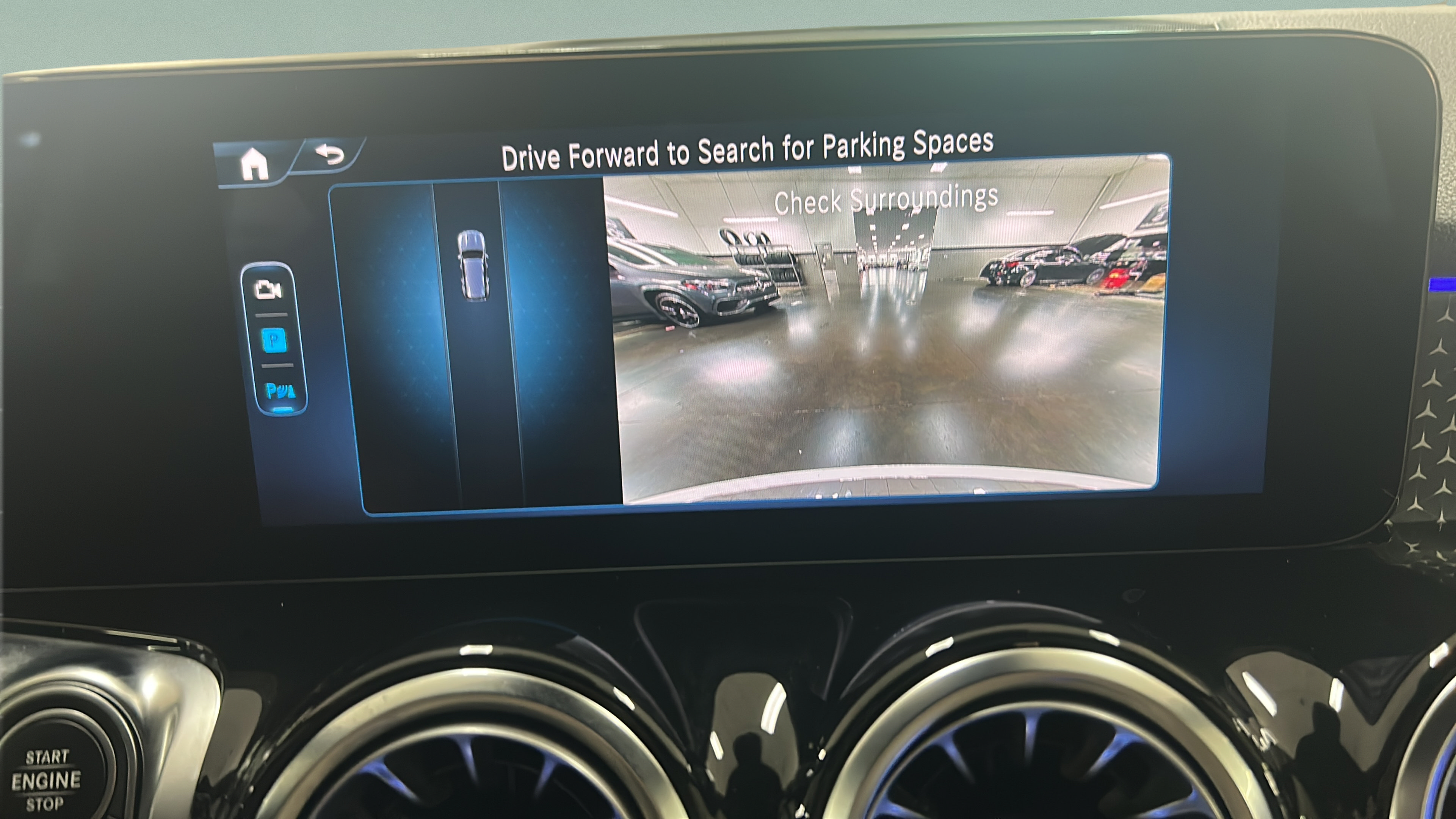 Used 2025 Mercedes-Benz GLB 250 image 25