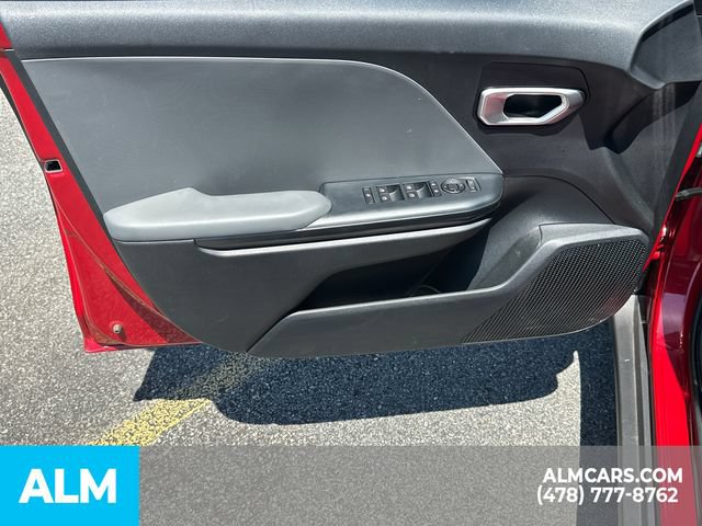 Used 2025 Kia K4 FWD image 11