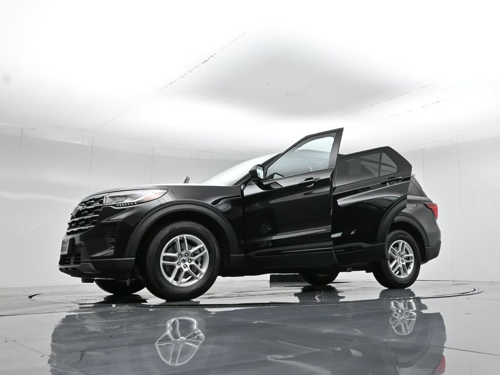 New 2026 Ford Explorer Active RWD image 48