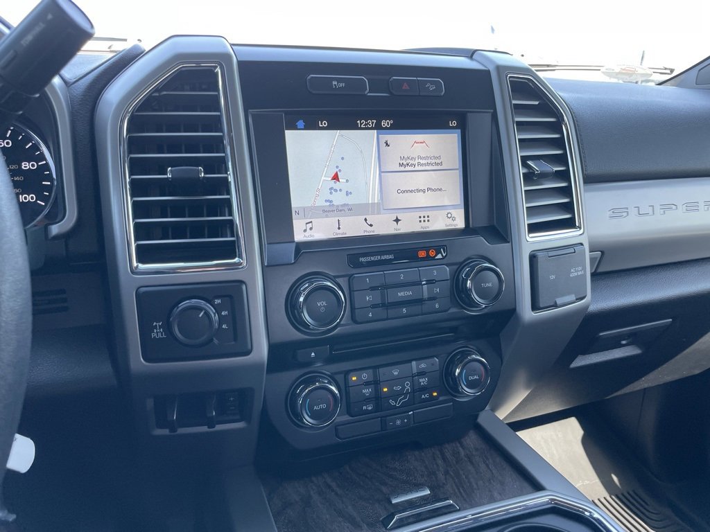 Used 2017 Ford F250 Lariat w/ Chrome Package image 10