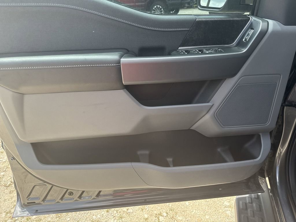 New 2025 Ford F150 Lightning XLT image 10