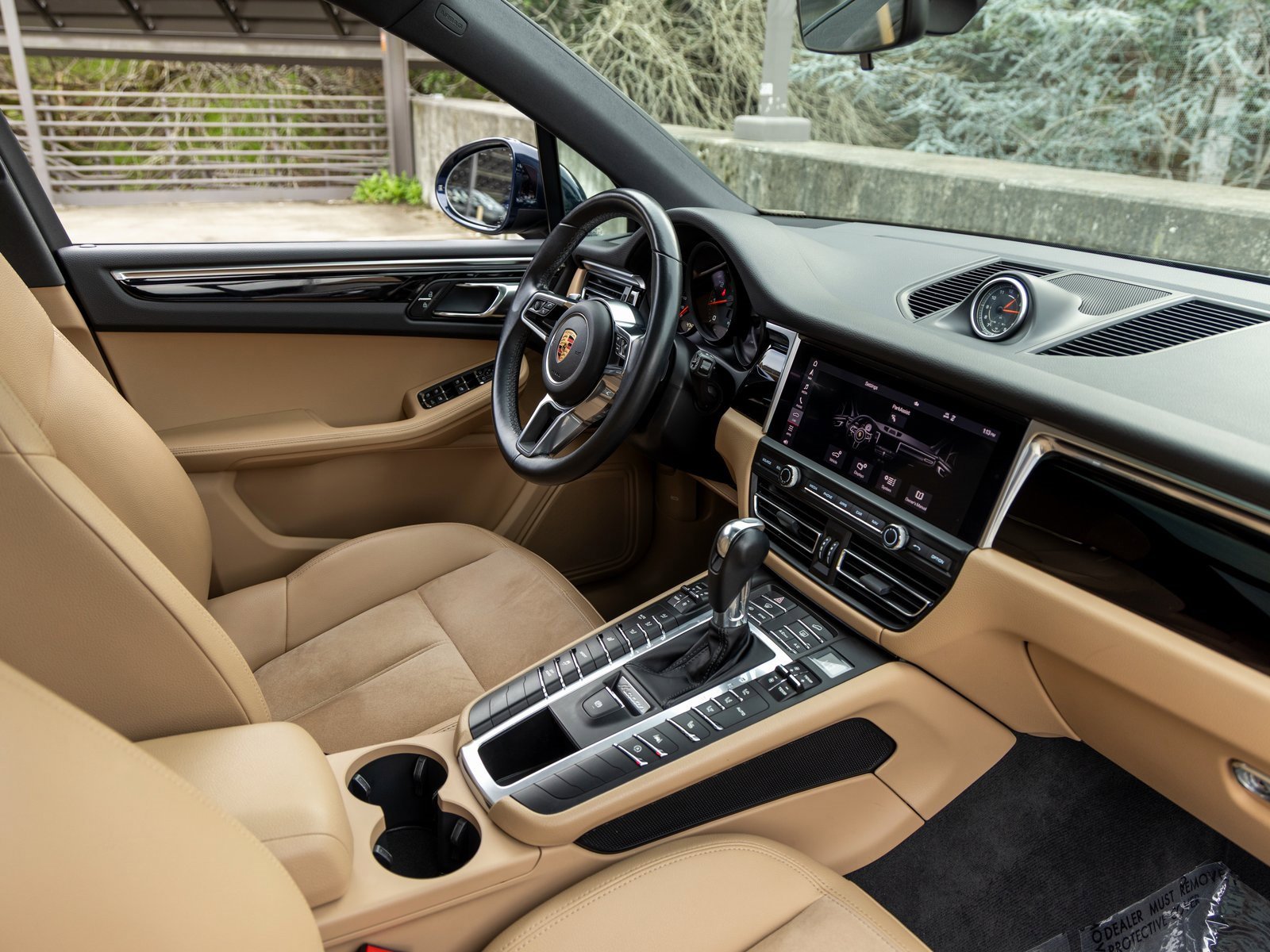 Used 2020 Porsche Macan image 50