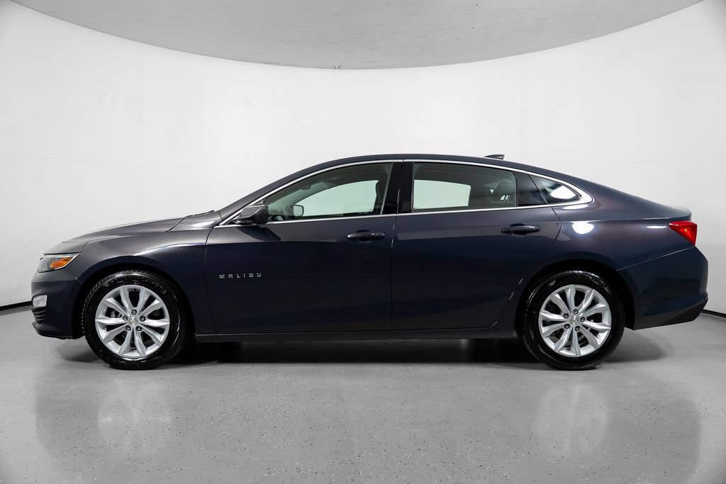 Used 2025 Chevrolet Malibu LT FWD image 13