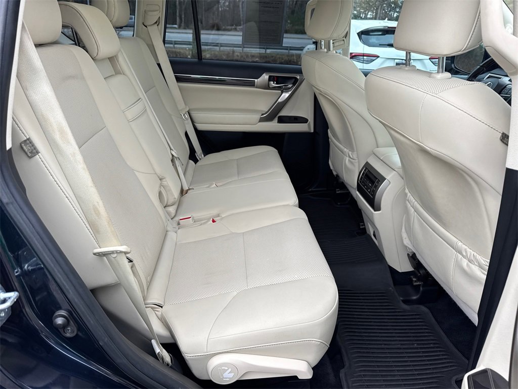 Used 2021 Lexus GX 460 Premium image 15