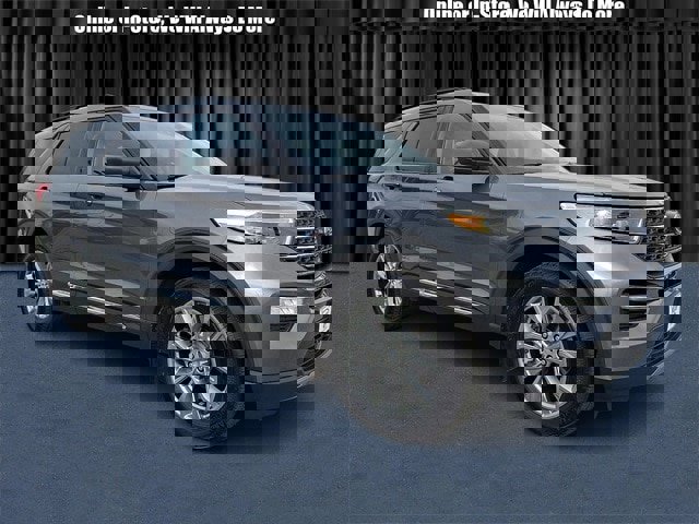 Certified 2022 Ford Explorer XLT w/ Equipment Group 202A