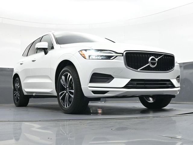 Used 2020 Volvo XC60 T5 Momentum w/ Protection Package image 36