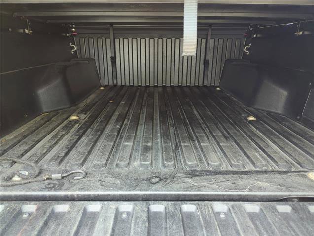 Used 2021 Toyota Tacoma SR5 RWD image 8