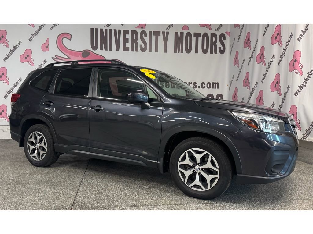Used 2019 Subaru Forester Premium w/ All-Weather Package image 4