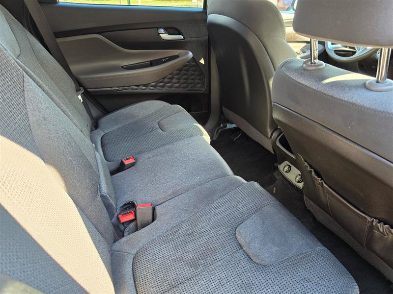 Used 2019 Hyundai Santa Fe SE AWD/4WD image 26