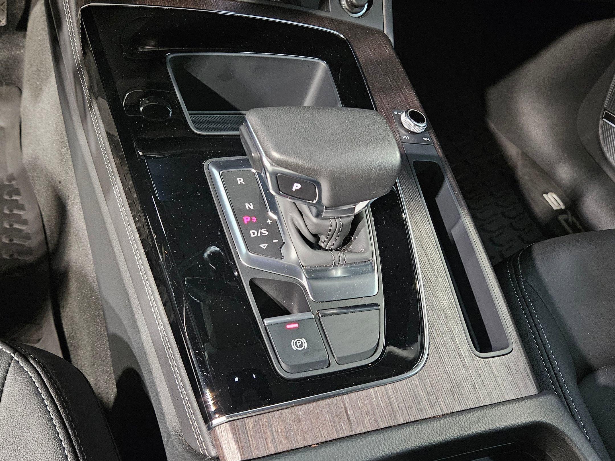 Used 2023 Audi Q5 2.0T Premium Plus image 33