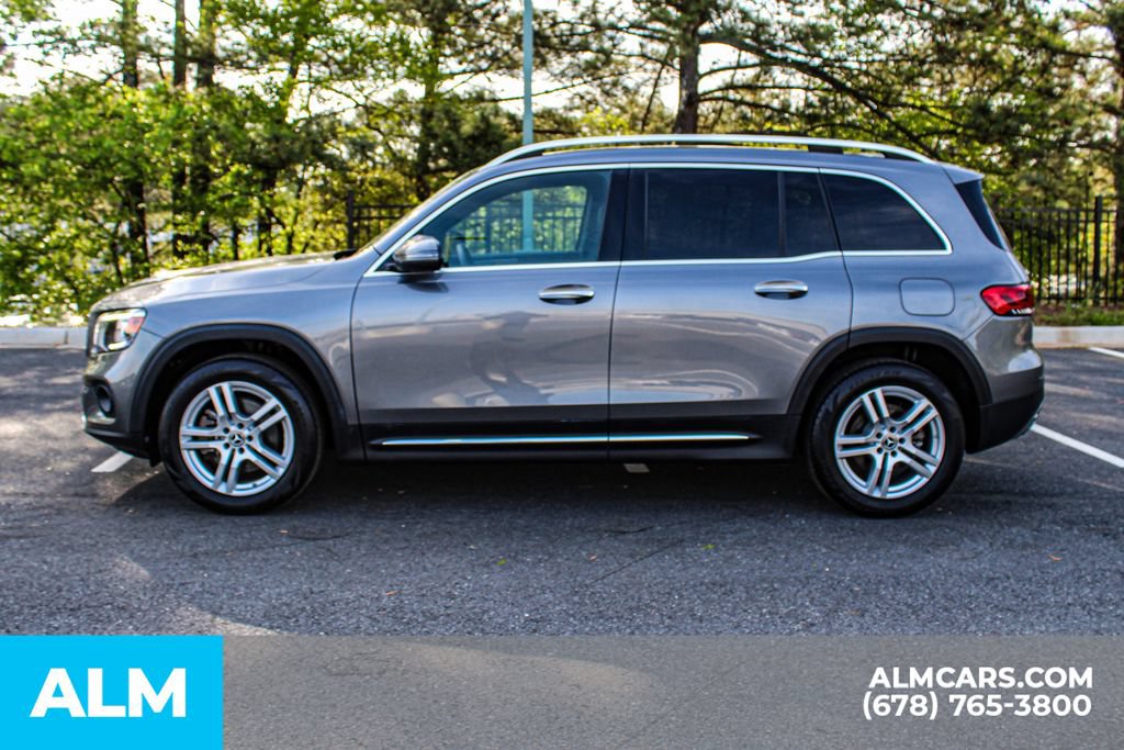 Used 2022 Mercedes-Benz GLB 250 4MATIC w/ Premium Package Lite image 7