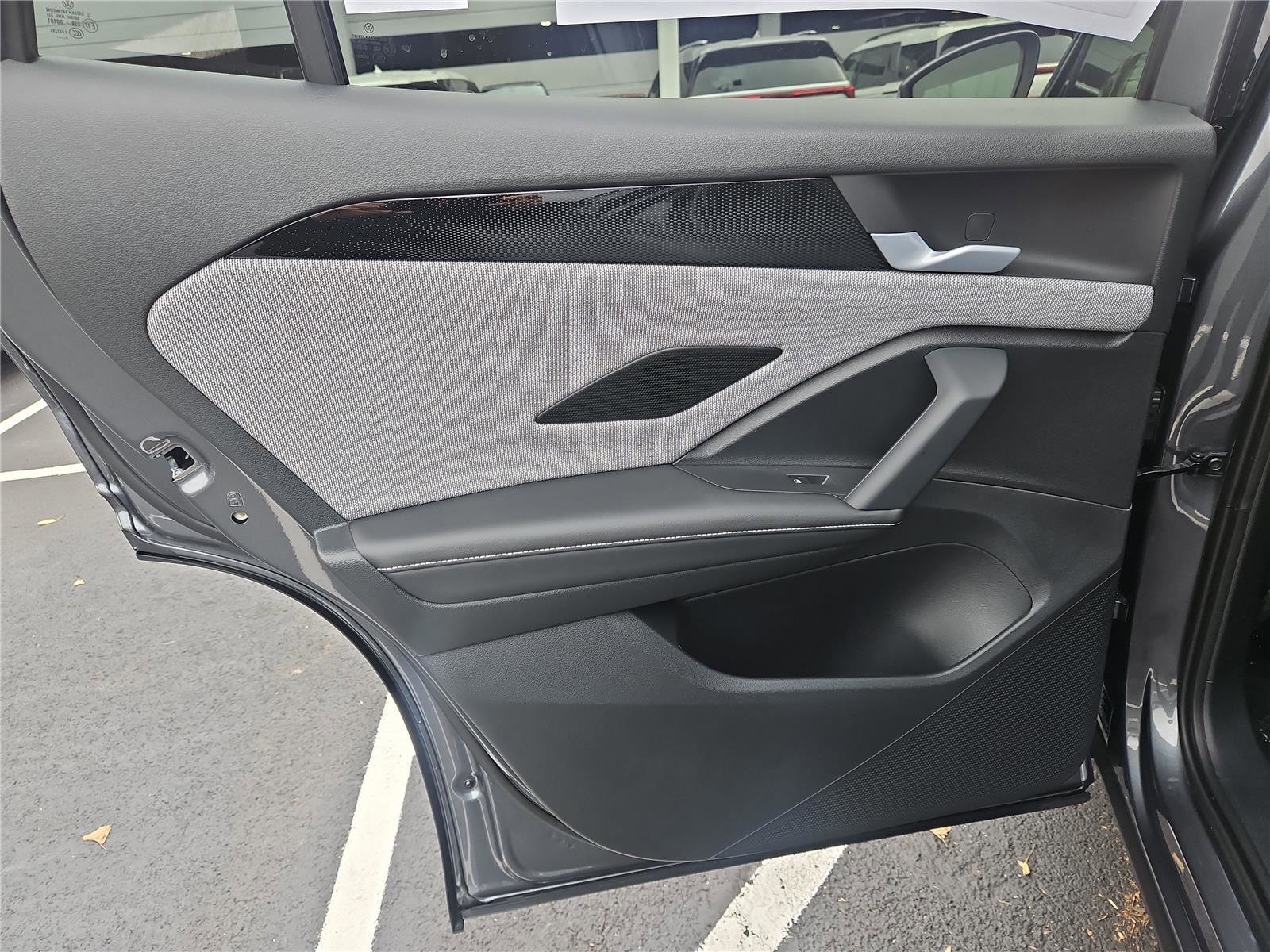 New 2026 Volkswagen Tiguan S image 23