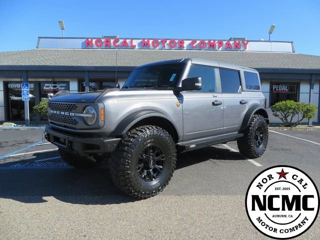 Used 2022 Ford Bronco Badlands image 1