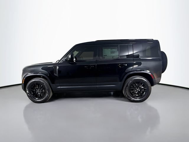 Used 2025 Land Rover Defender 110 S AWD/4WD image 8