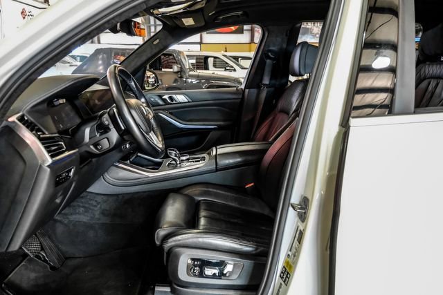 Used 2022 BMW X7 xDrive40i w/ Executive Package image 6