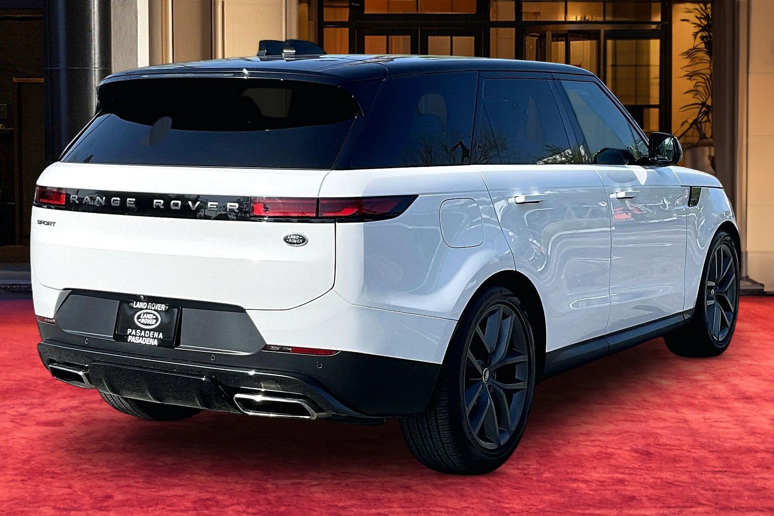 Used 2023 Land Rover Range Rover Sport SE AWD/4WD image 11