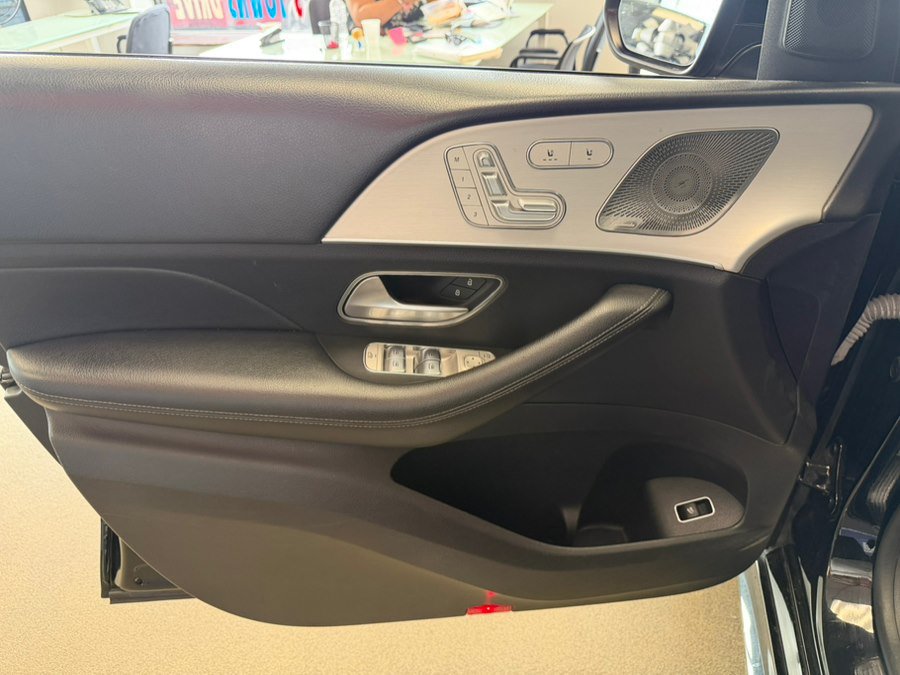 Used 2022 Mercedes-Benz GLE 350 4MATIC image 25