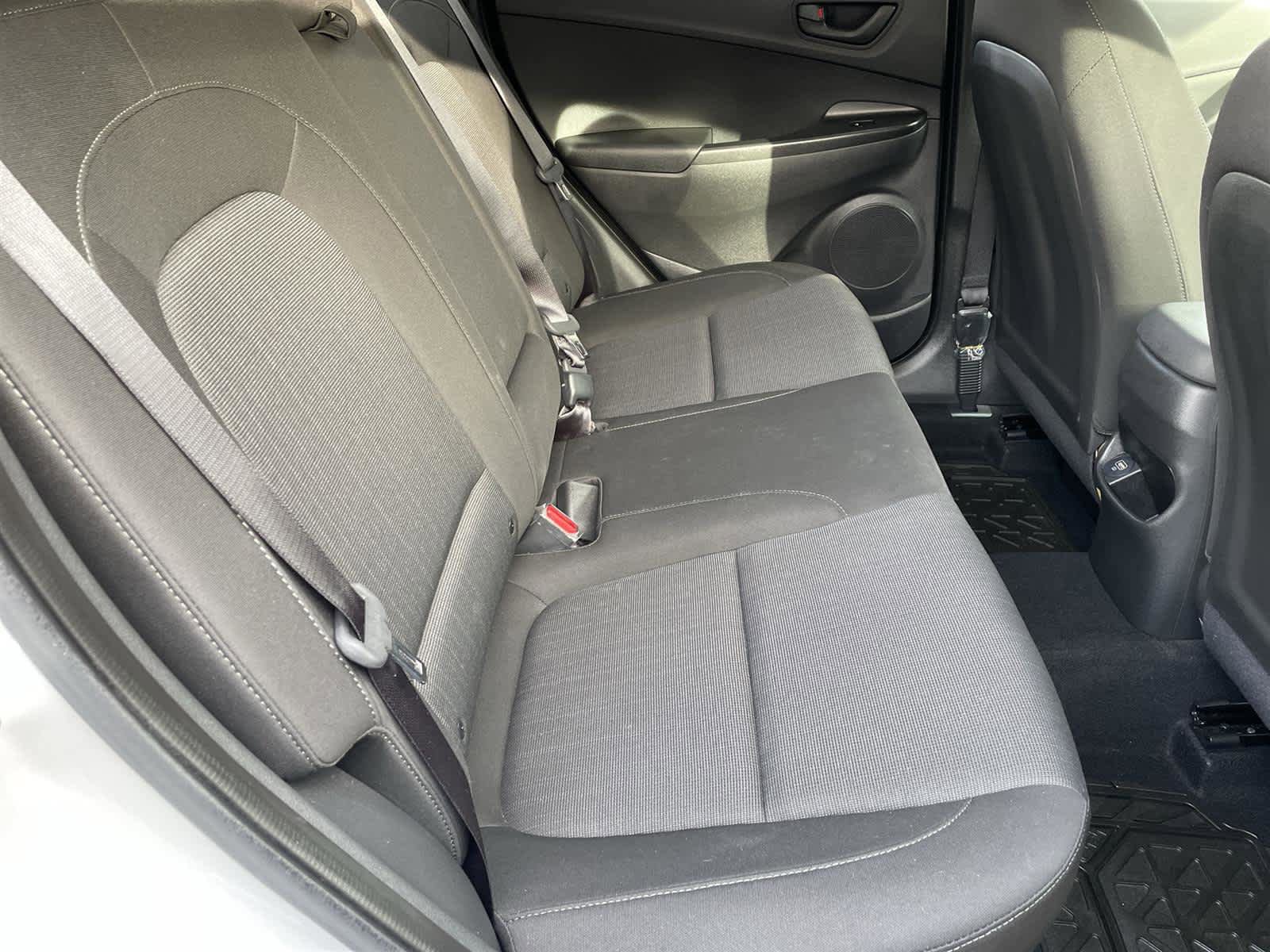 Used 2023 Hyundai Kona SEL AWD/4WD image 16