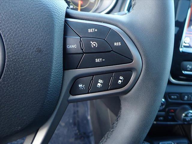 Used 2021 Jeep Cherokee Limited image 17