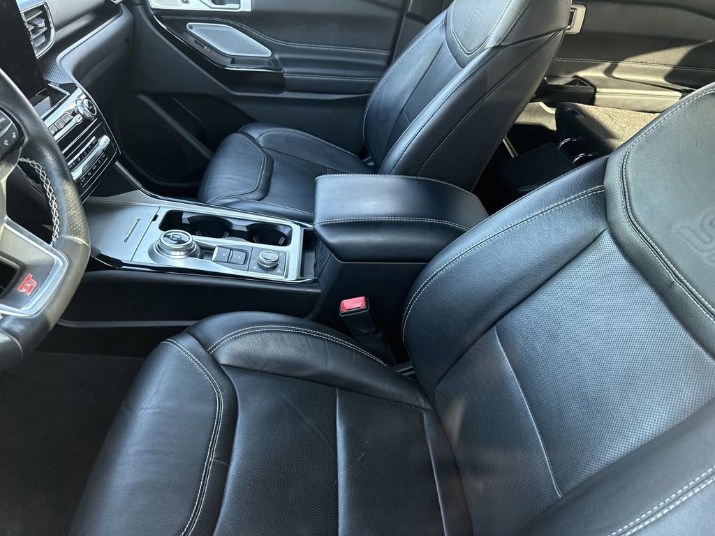 Used 2022 Ford Explorer ST w/ Equipment Group 401A AWD/4WD image 22