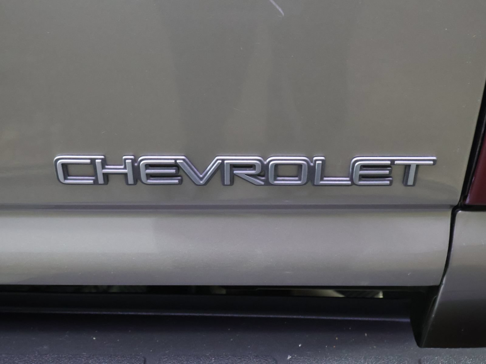 Used 2002 Chevrolet Silverado 2500 LS w/ Electrical Convenience Pkg AWD/4WD image 6