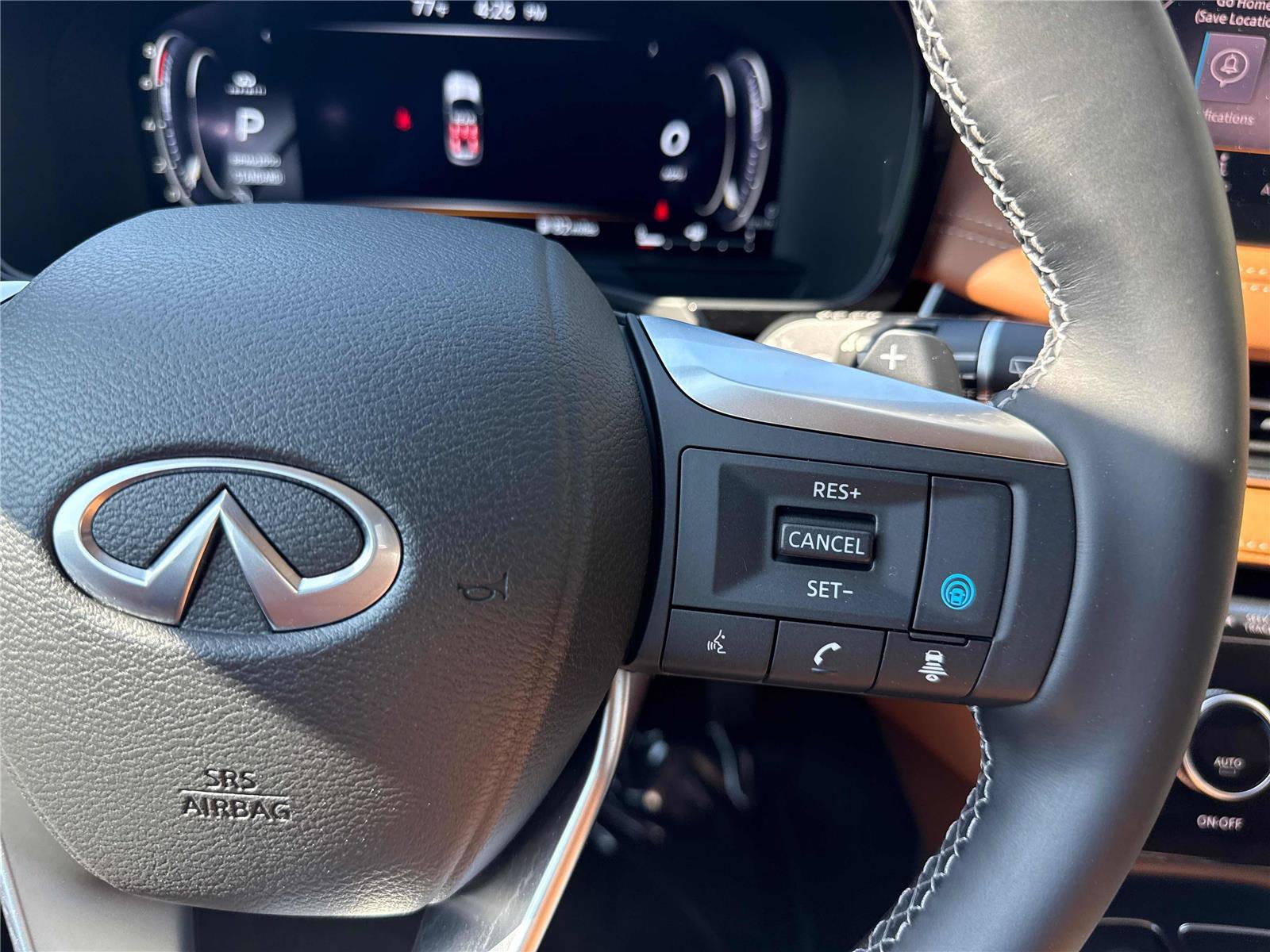 Certified 2025 INFINITI QX60 Sensory image 19