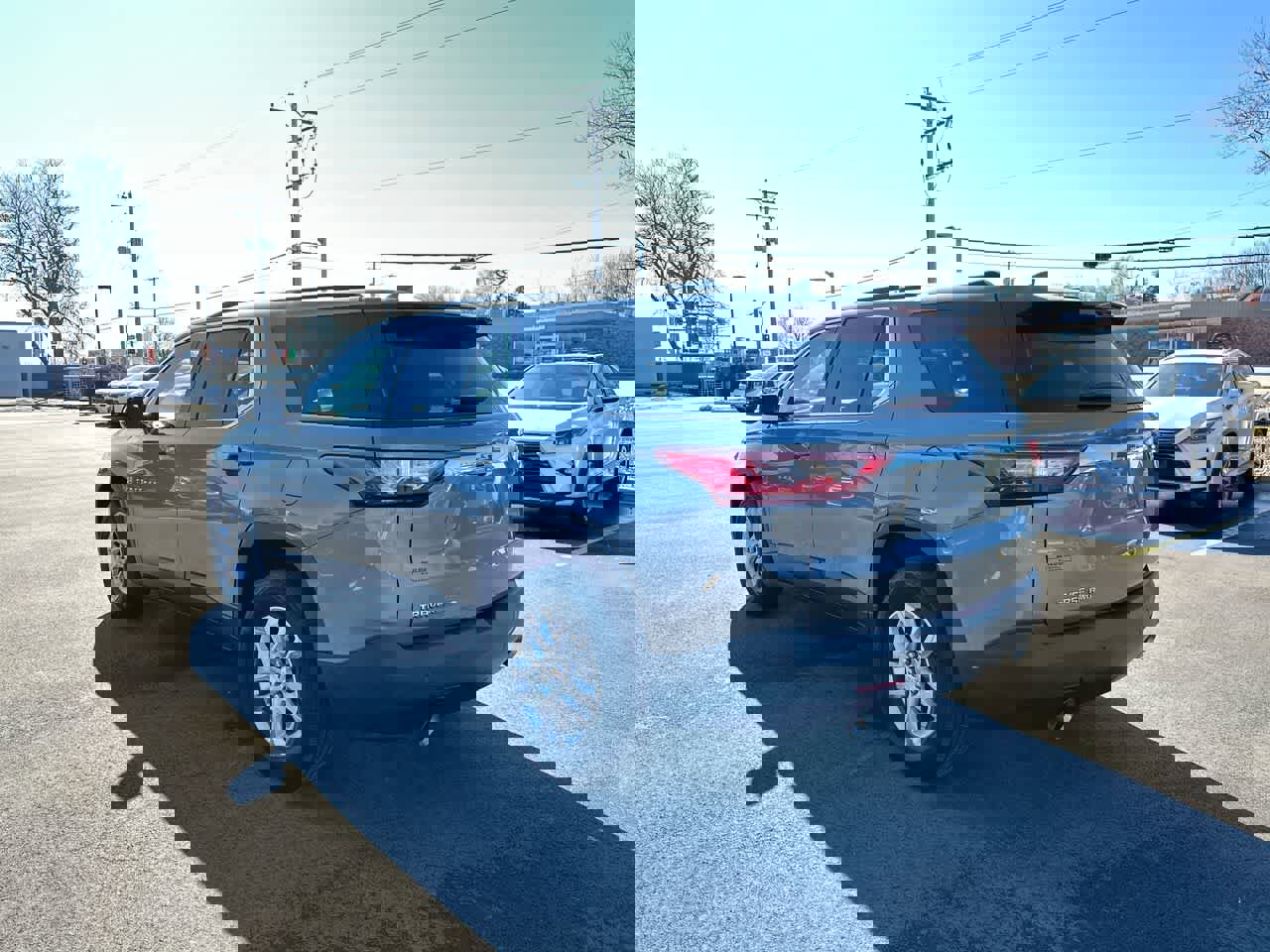 Used 2019 Chevrolet Traverse LT image 11