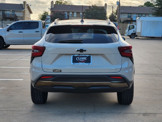 Used 2026 Chevrolet Trax ACTIV FWD image 13