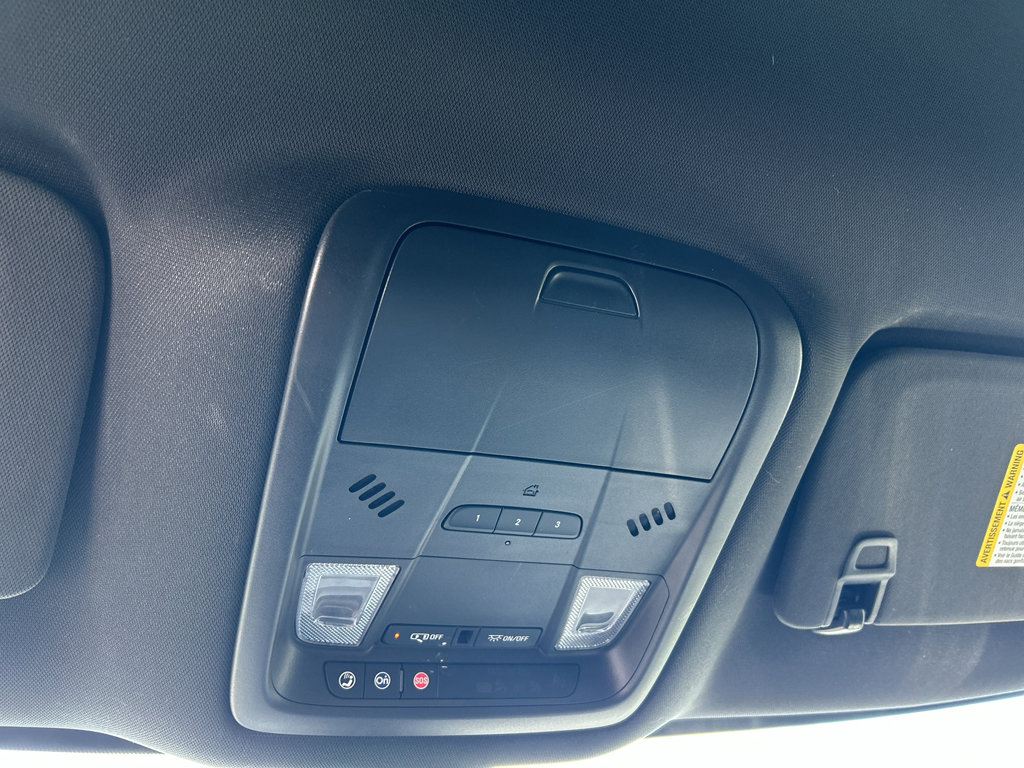 Used 2024 Buick Enclave Premium image 14