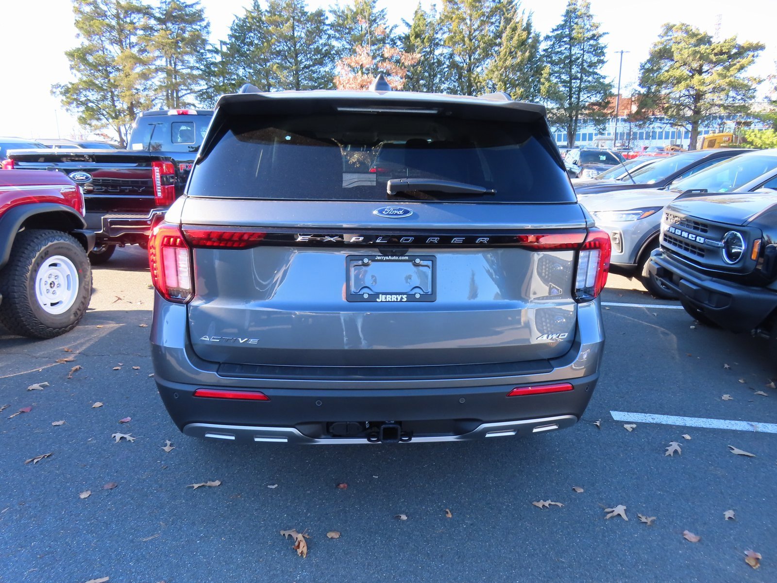 New 2026 Ford Explorer Active w/ Active Comfort Package image 4