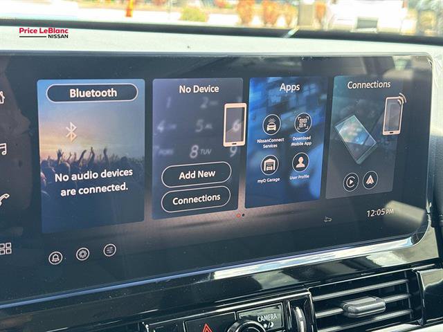 New 2026 Nissan Pathfinder Platinum FWD image 17