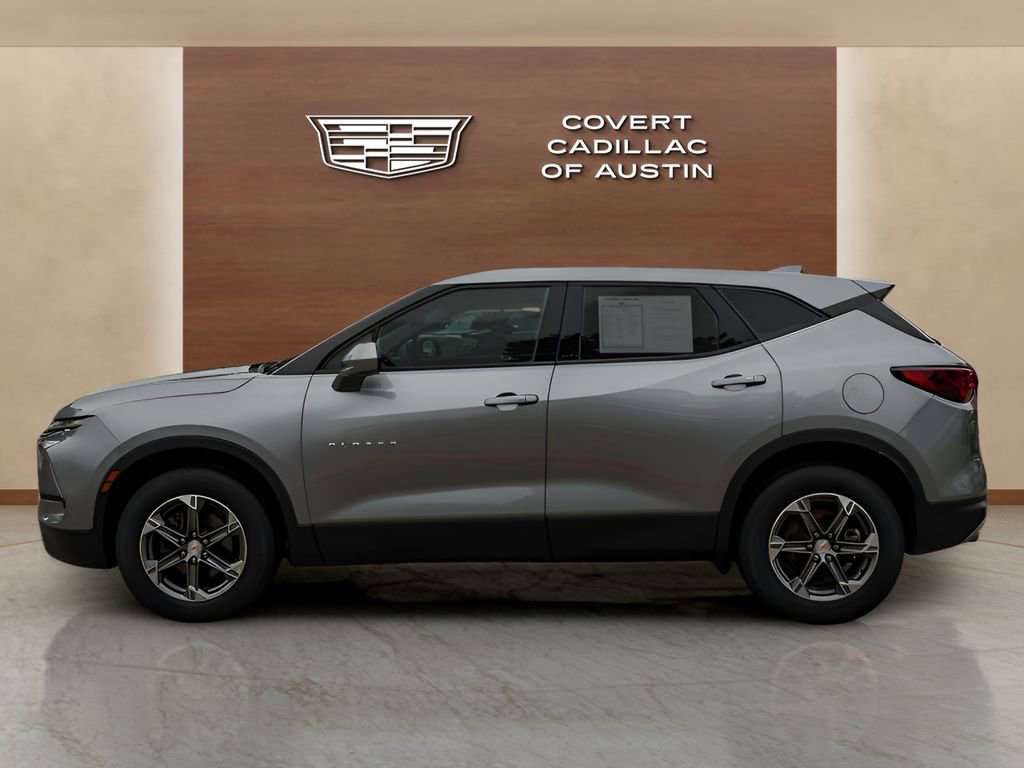 Used 2024 Chevrolet Blazer LT FWD video 2