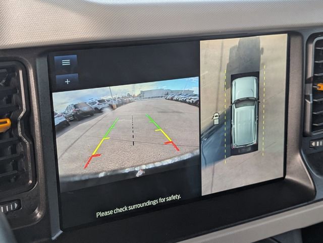 Used 2023 Ford Bronco Badlands image 23